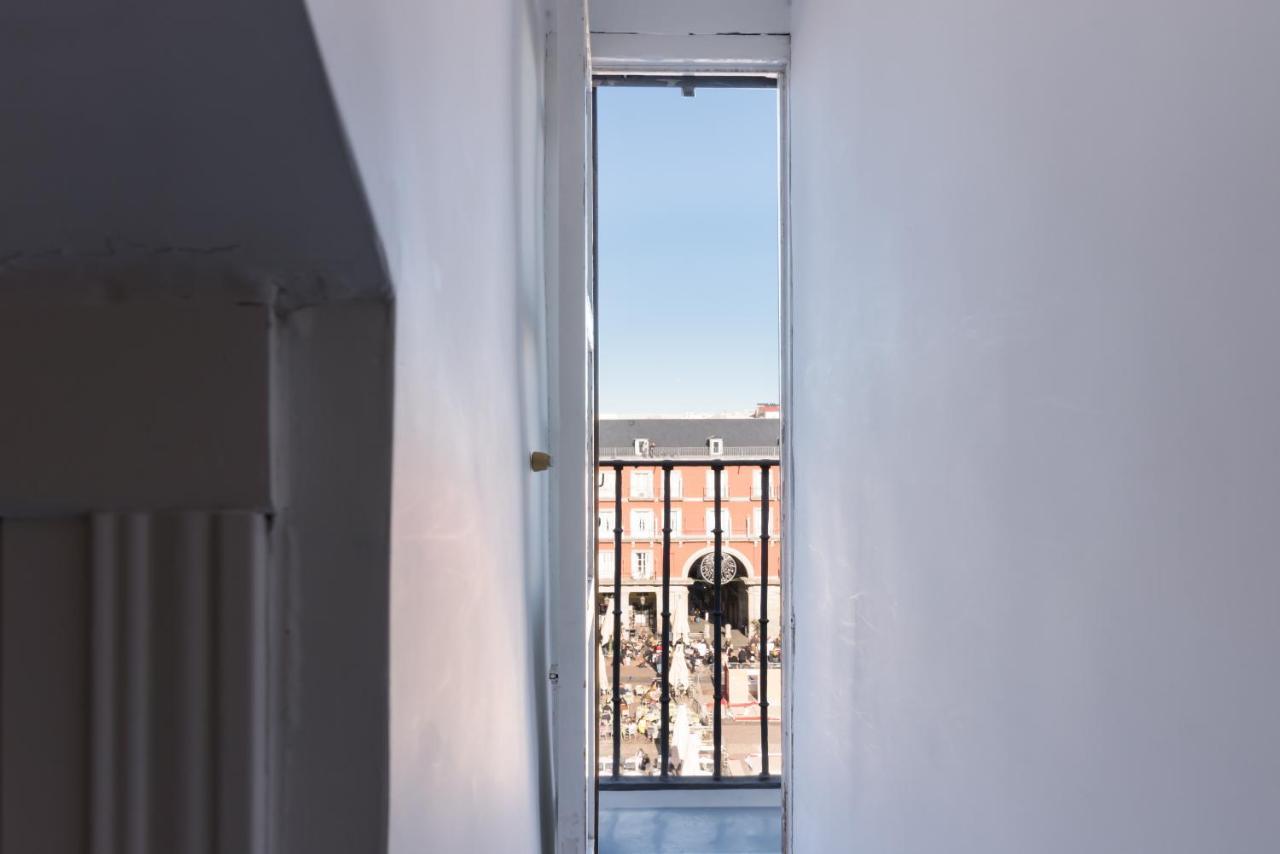 Historic Penthouse Plaza Mayor In Madrid Exterior photo